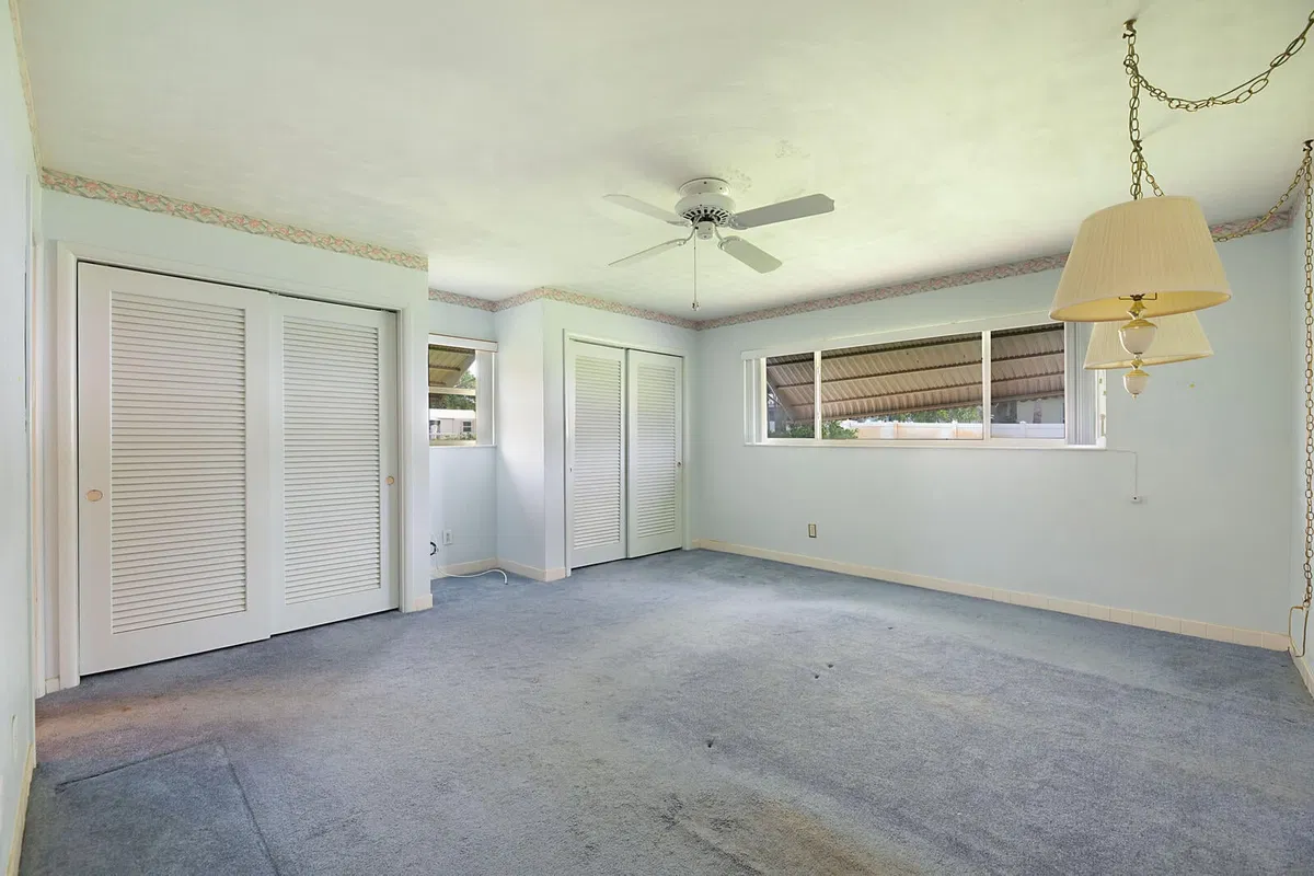 Residence photo 10