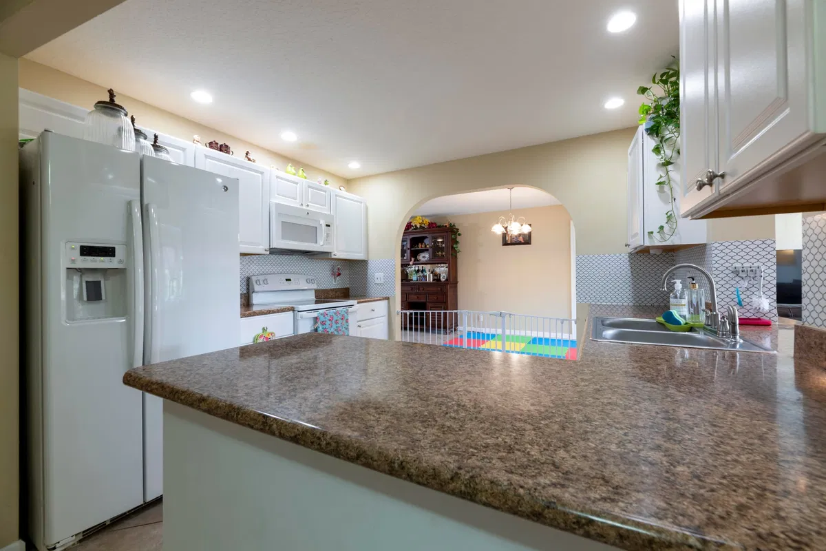  Residence photo 7
