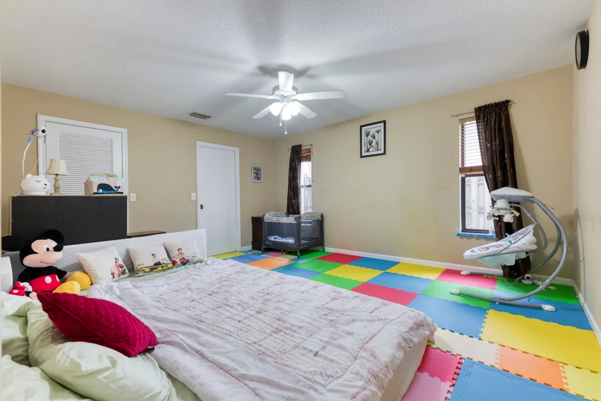  Residence photo 10