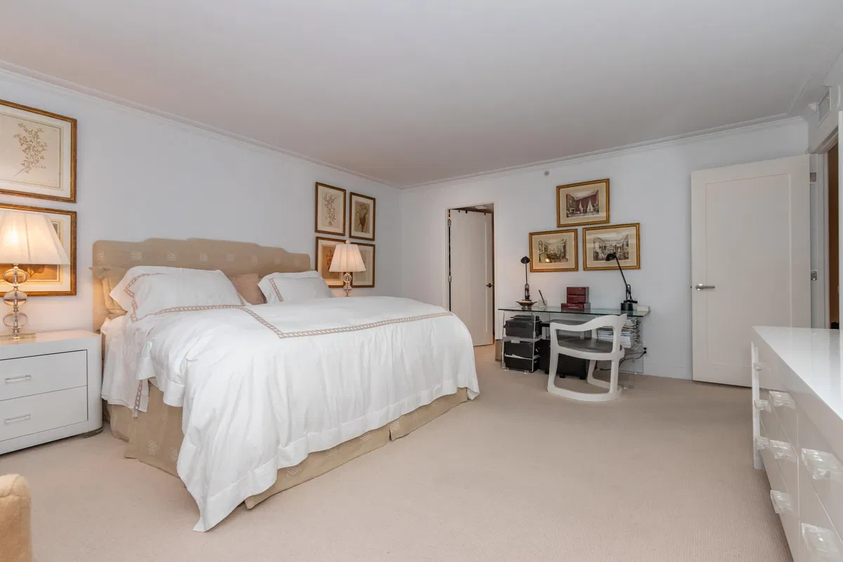 Waterview Towers Unit 1705 photo 7