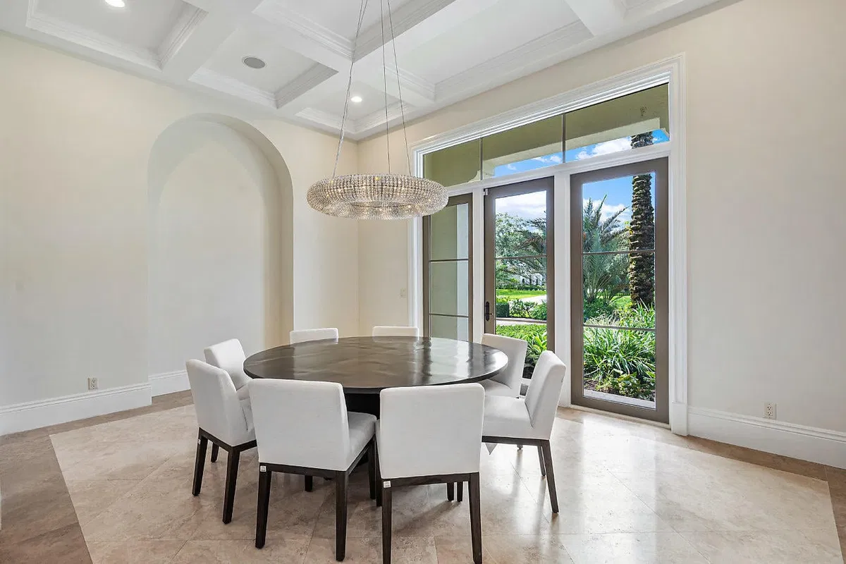 Steeplechase Residence photo 10