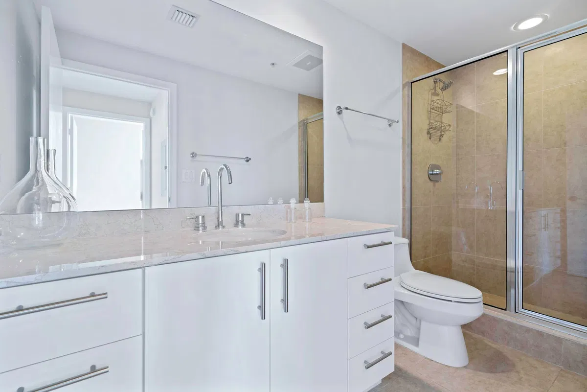 CityPlace South Tower Unit 1423 photo 4