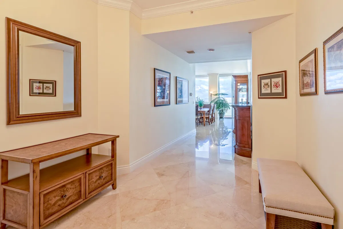 Villa Lofts Unit Lph1