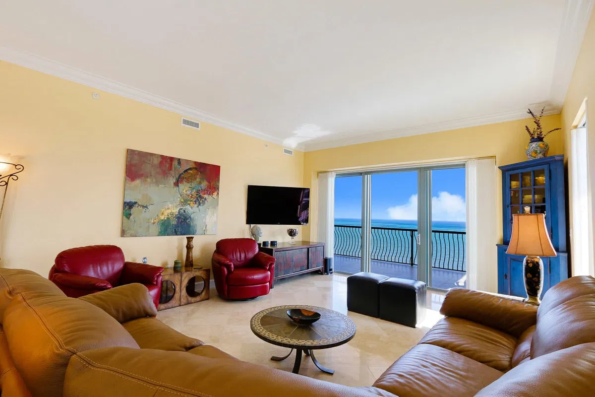 Via Delfino Condominium Unit 2003 photo 7