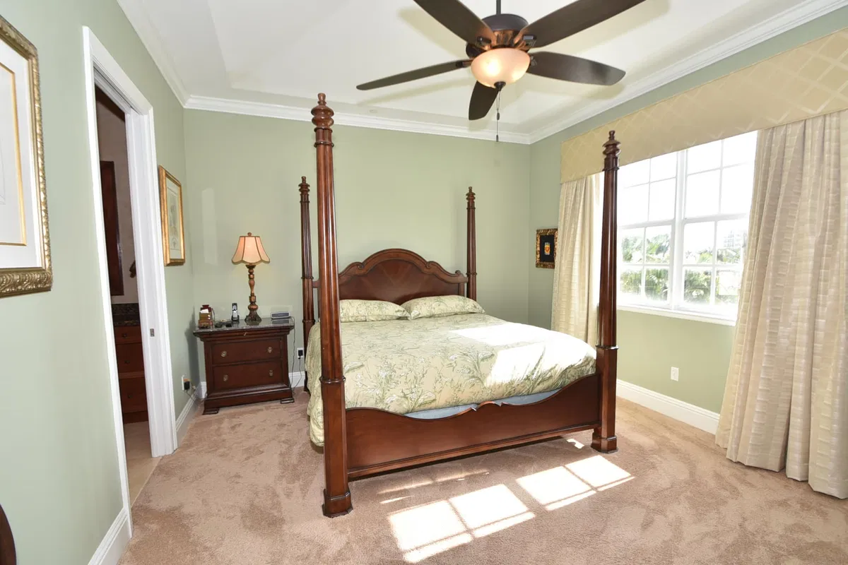 Hamilton Place Unit O photo 25