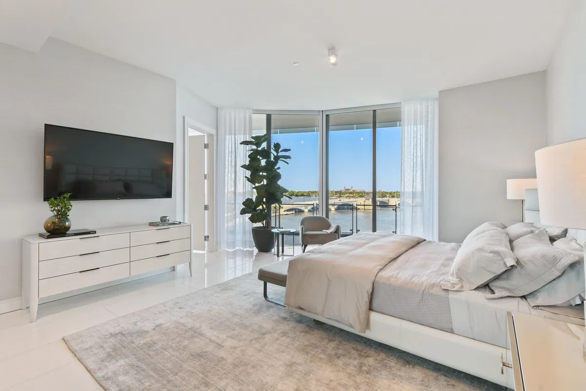 Bristol Palm Beach Unit 6a photo 7