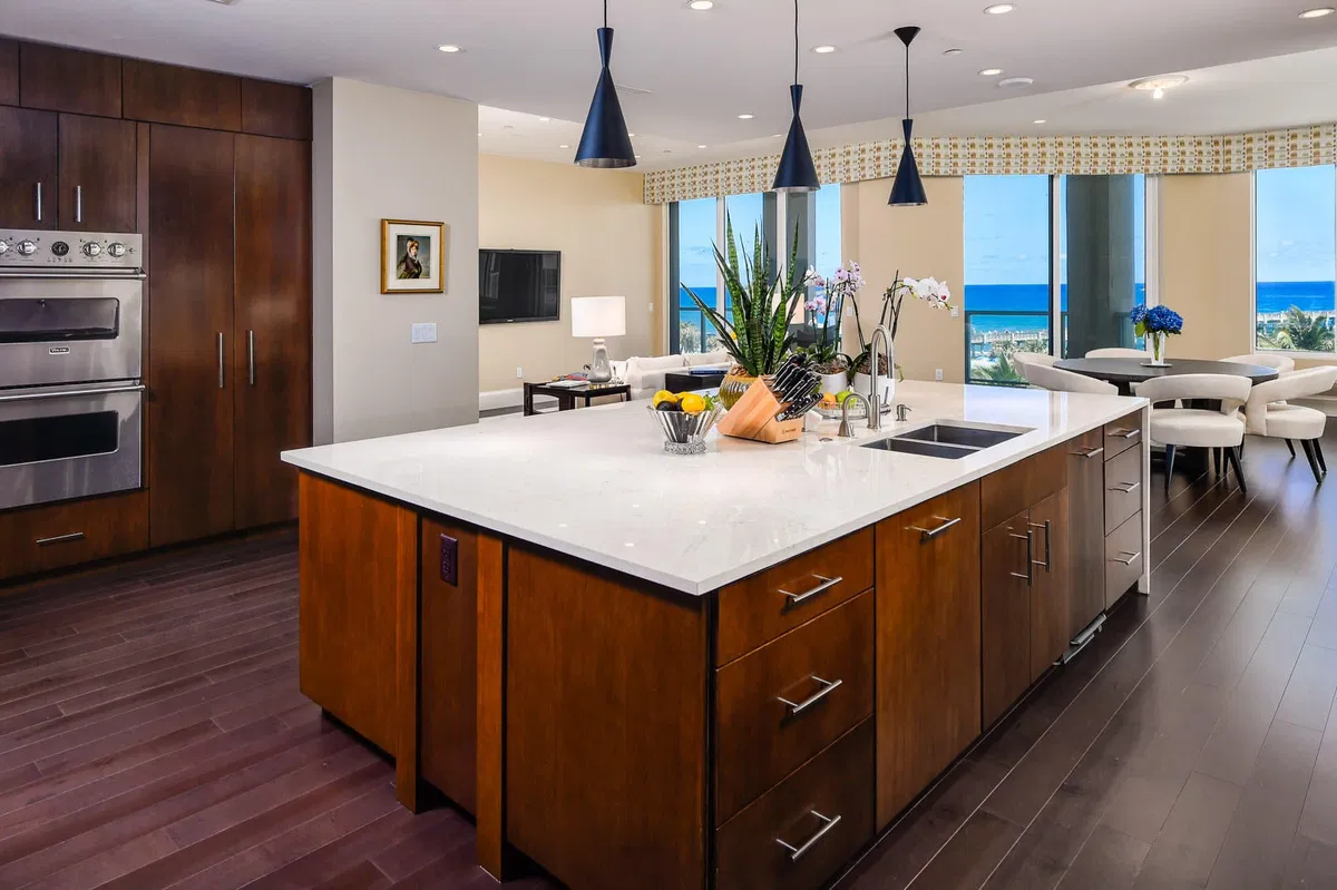 Bellaria Condos Palm Beach Unit 503/504 photo 7