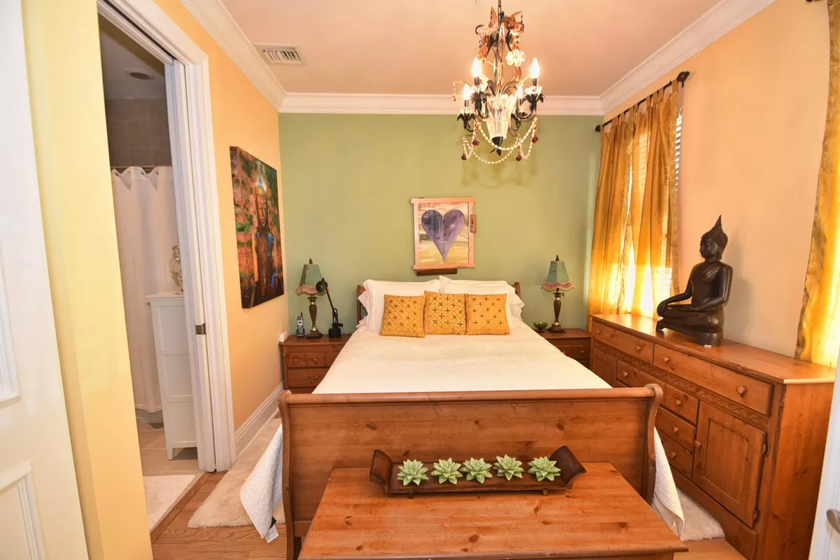 Hamilton Place Unit M photo 7