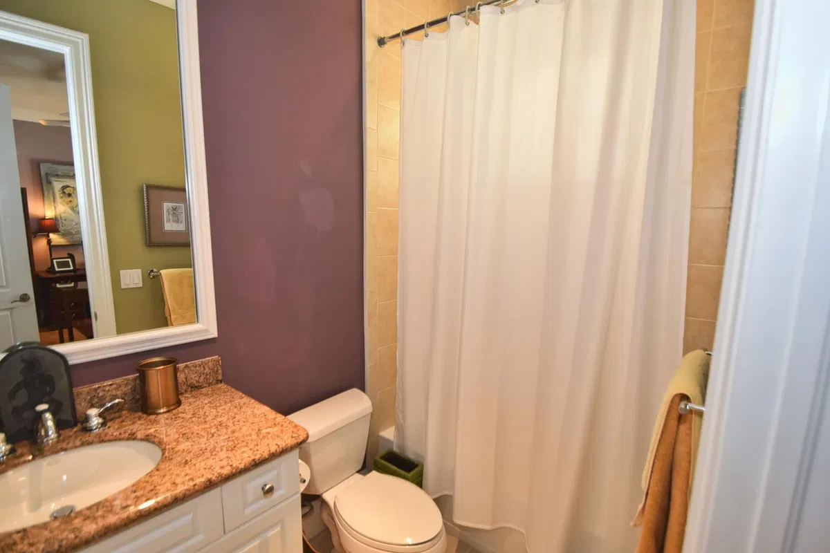 Hamilton Place Unit M photo 34