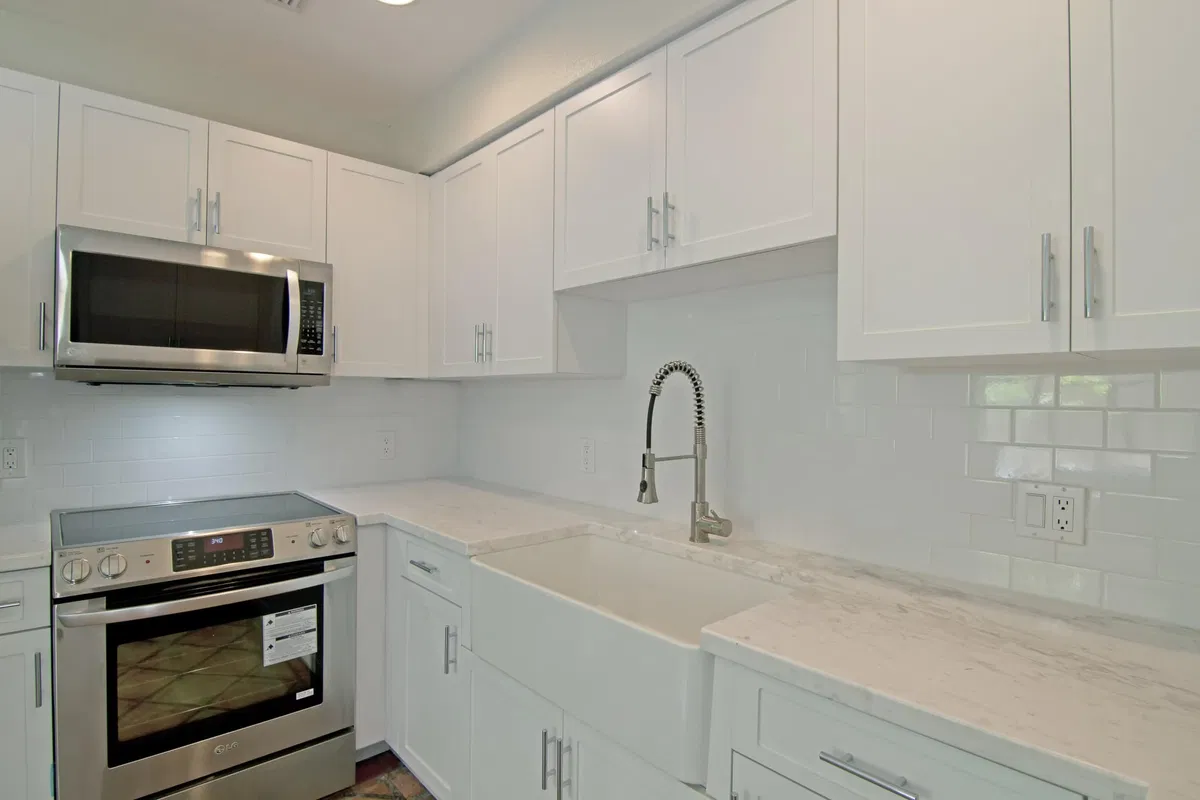 Old Northwood Residence photo 16