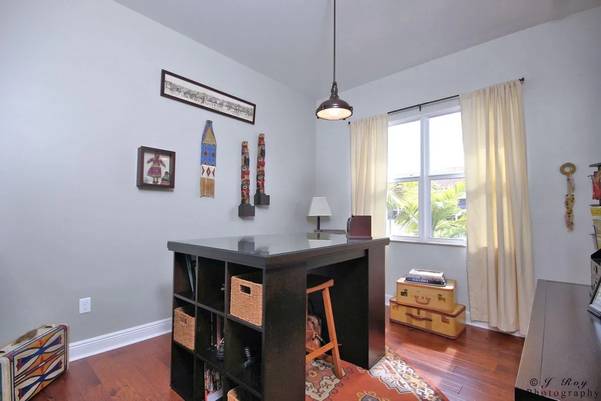 Villas on Antique Row Residence photo 31