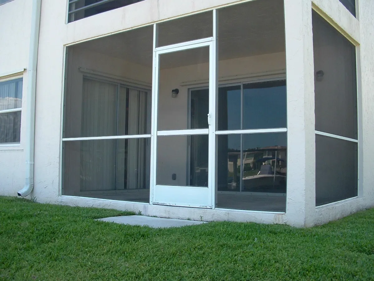 Unit 101 photo 13