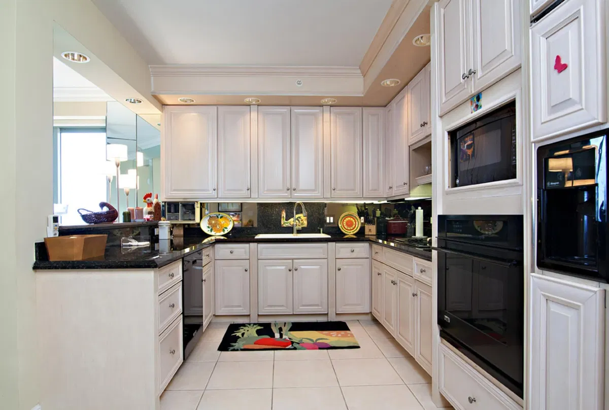 Via Delfino Condominium Unit 1503 photo 10