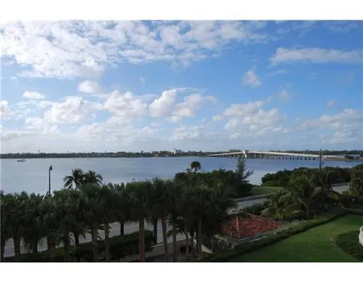 Bellaria Condos Palm Beach Unit Unit 402 photo 10
