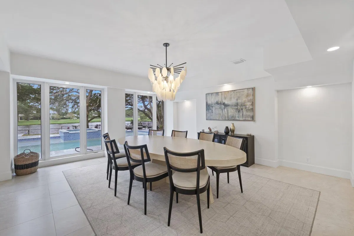 Boca Bath & Tennis Residence photo 16