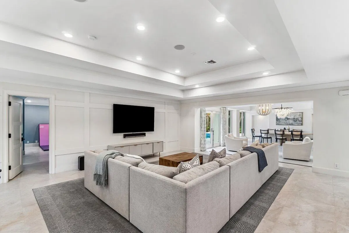 Boca Bath & Tennis Residence photo 22