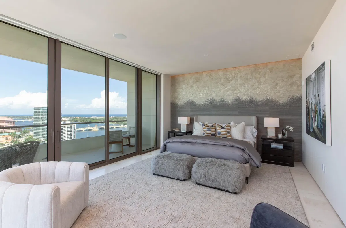 La Clara Palm Beach Unit 2201 photo 10