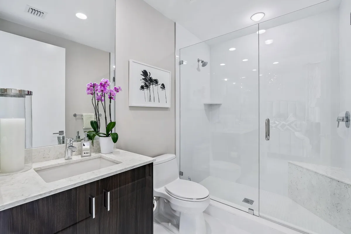 Azure Palm Beach Gardens Unit 301 photo 16