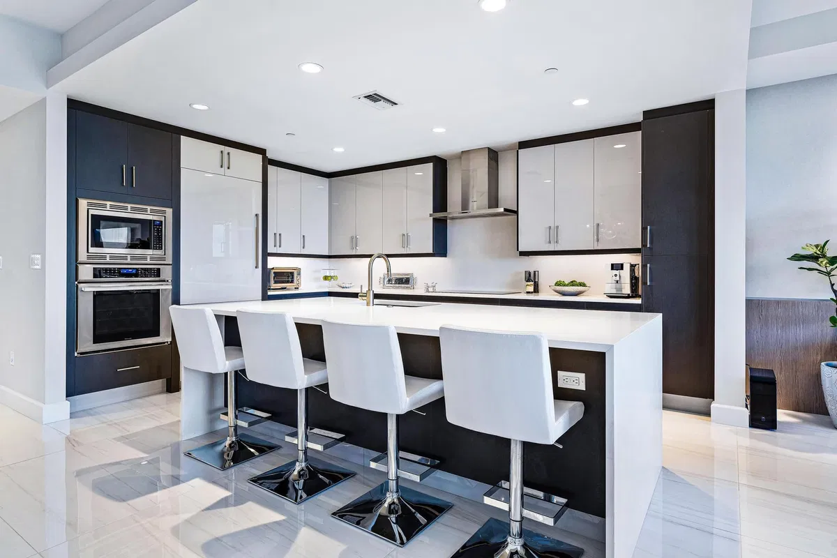 Azure Palm Beach Gardens Unit 507 photo 7