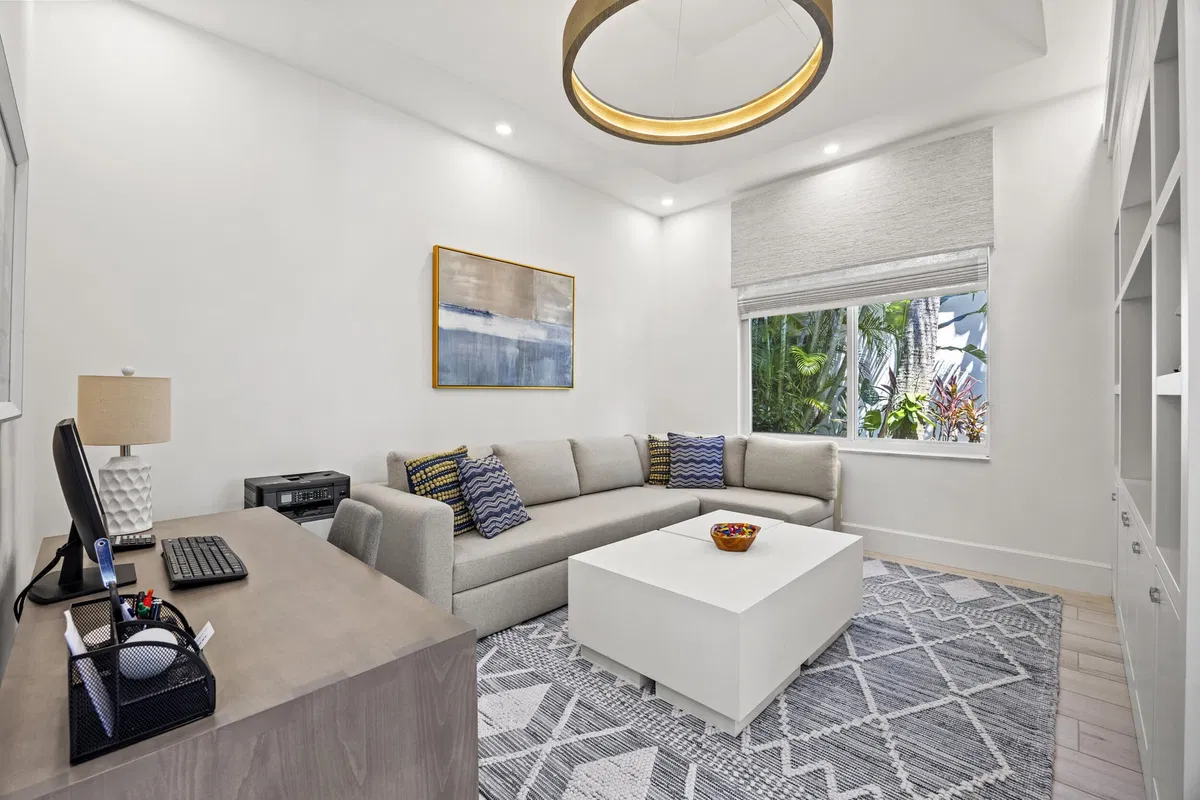 Admirals Cove Residence photo 7