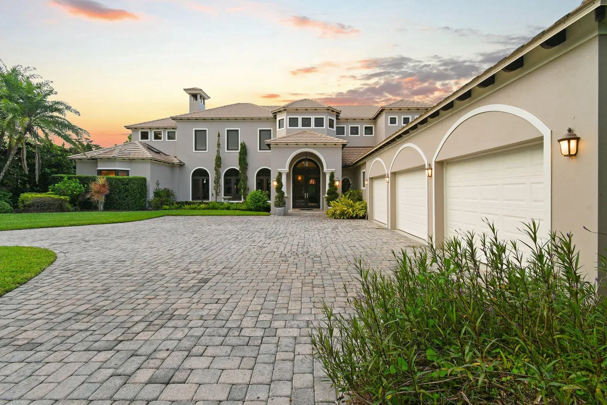 Harbour Ridge Residence