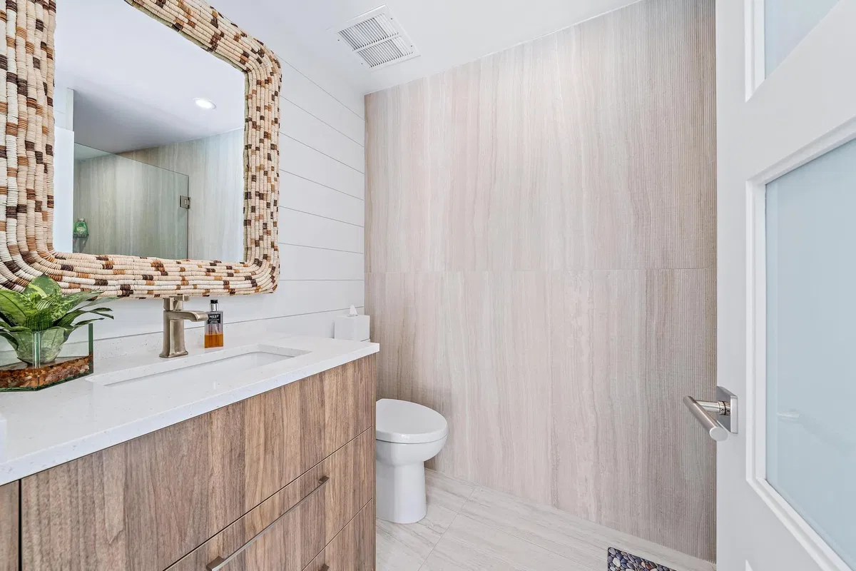 Via Delfino Condominium Unit 1903 photo 31