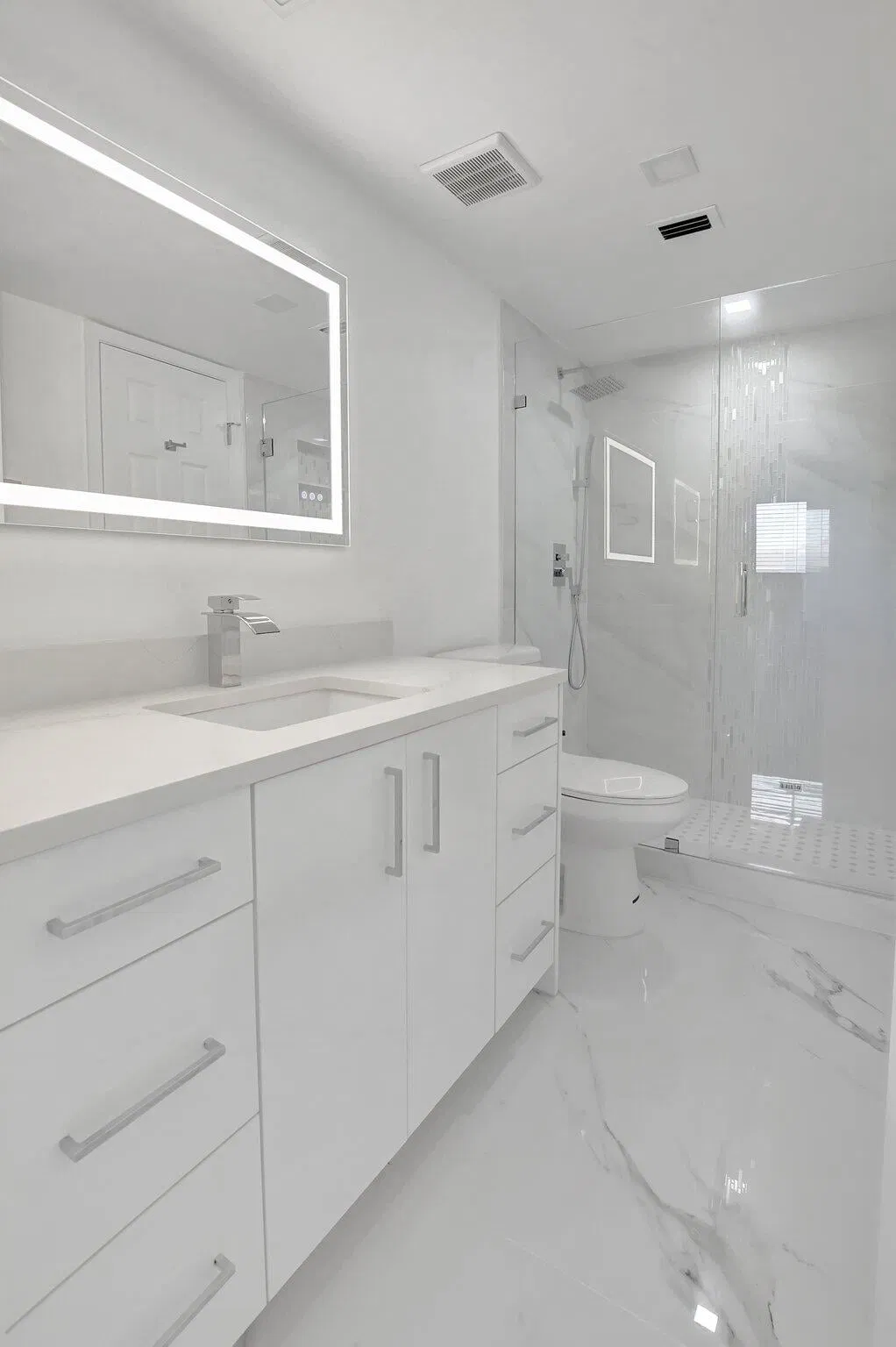 Unit 407 photo 10