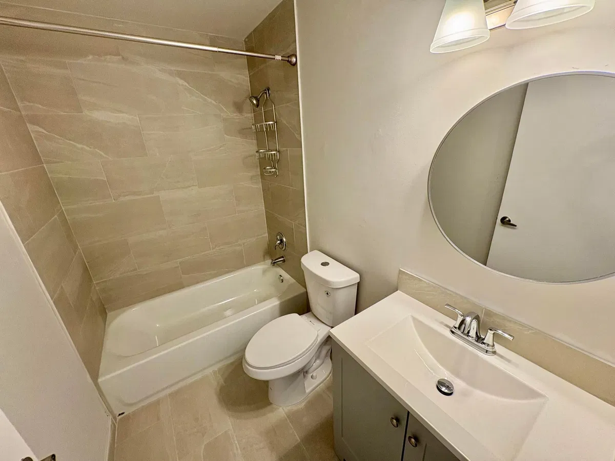  Unit 1830 photo 10