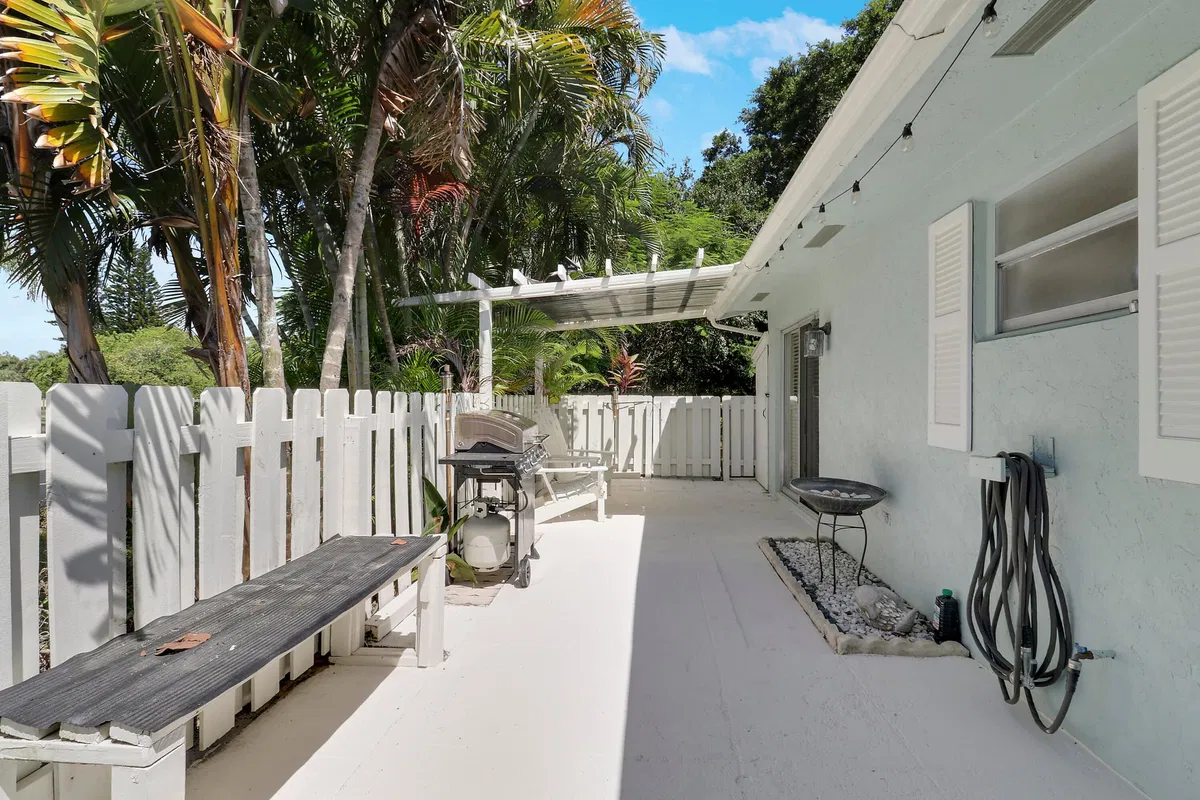 Residence photo 28