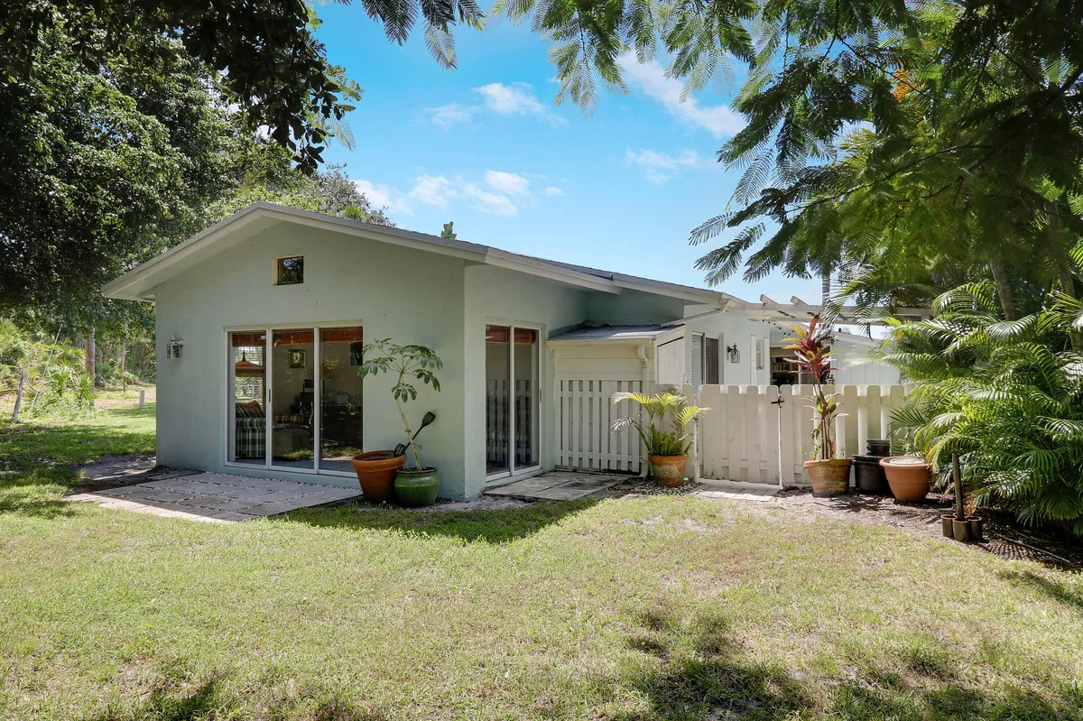 Residence photo 34