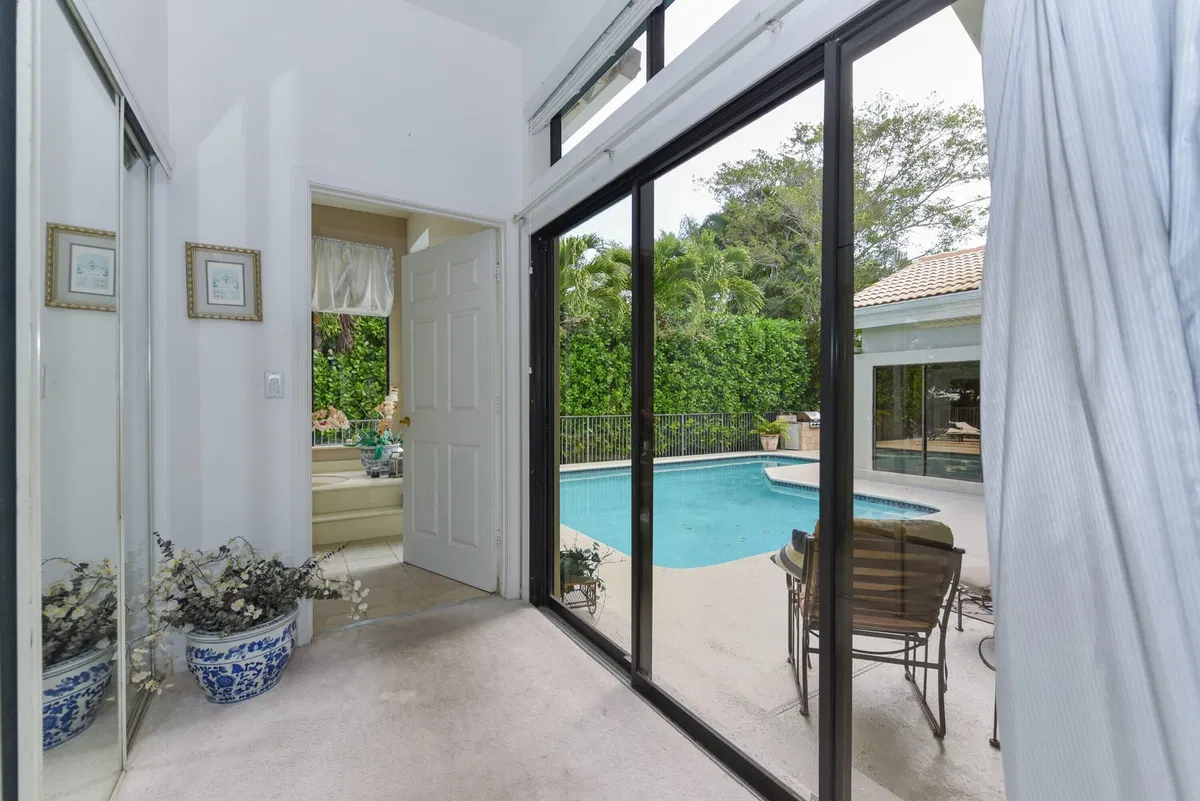 Colonnade Boca Raton Residence photo 19