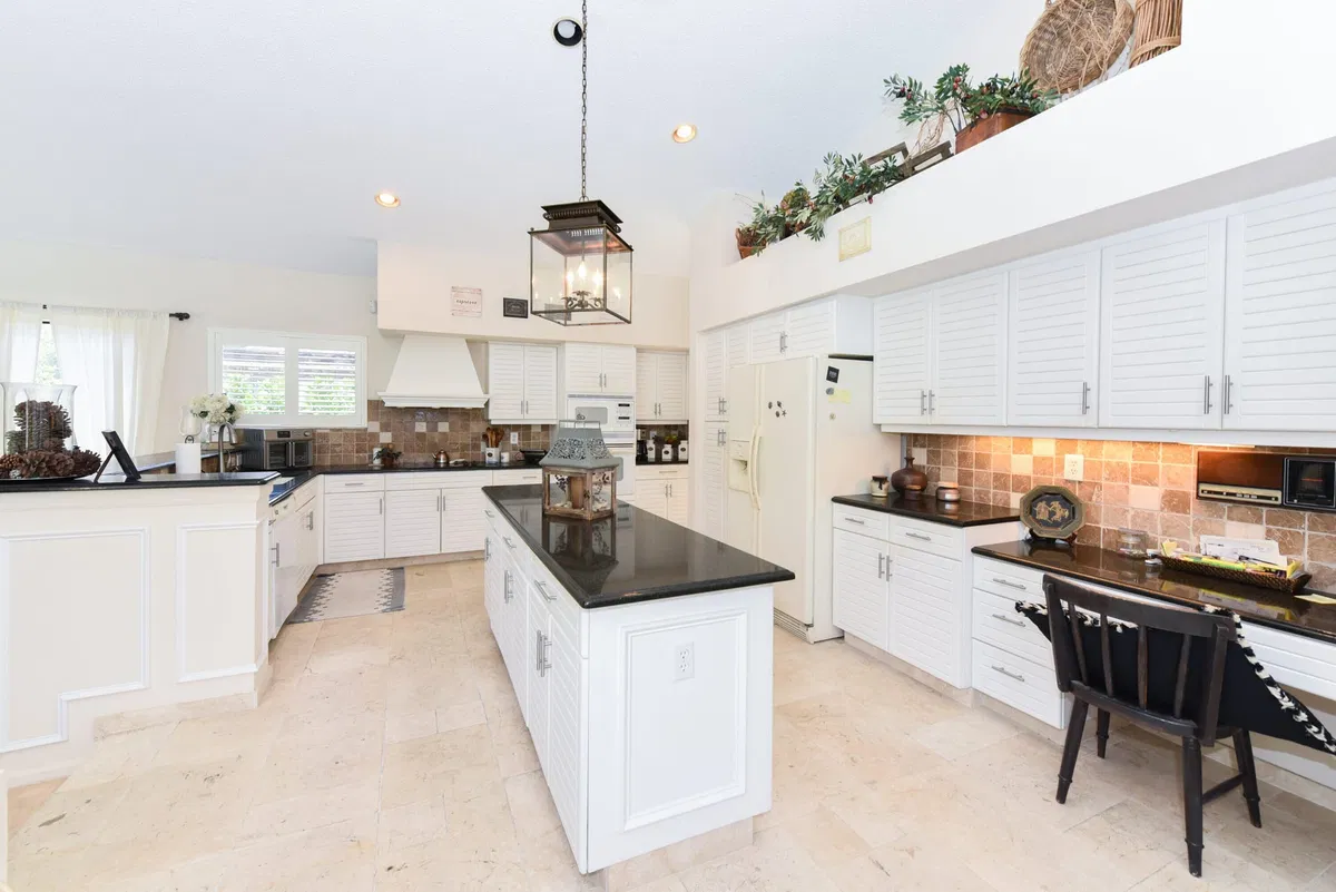 Colonnade Boca Raton Residence photo 31