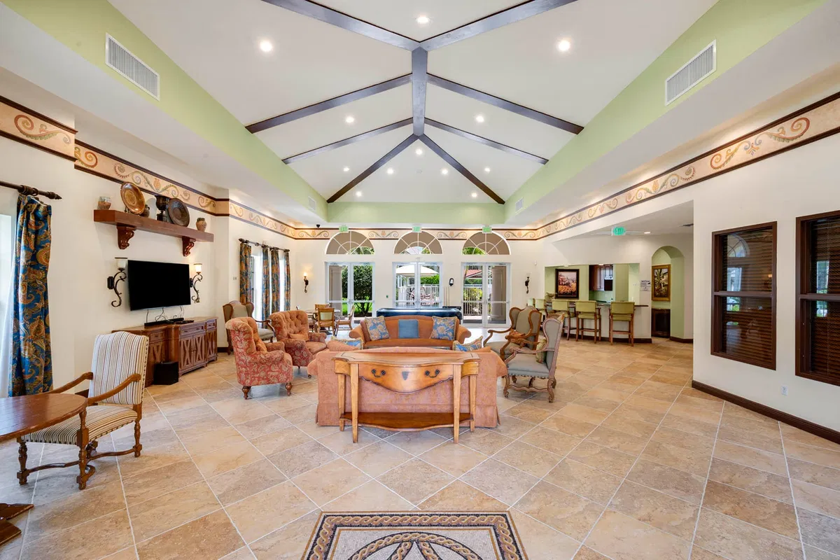 Canterbury Place Residence photo 37