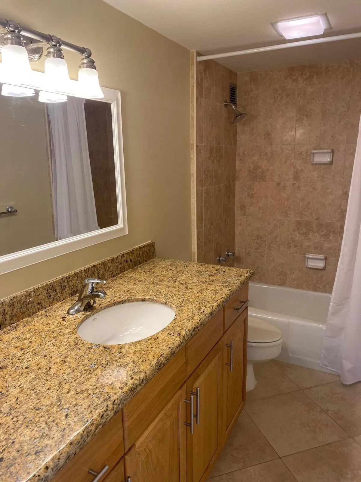 2600 N Flagler Unit 211 photo 7