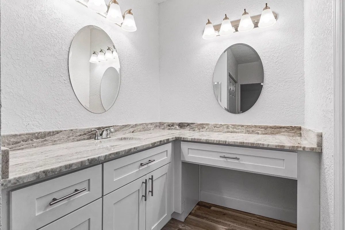 Residence photo 28