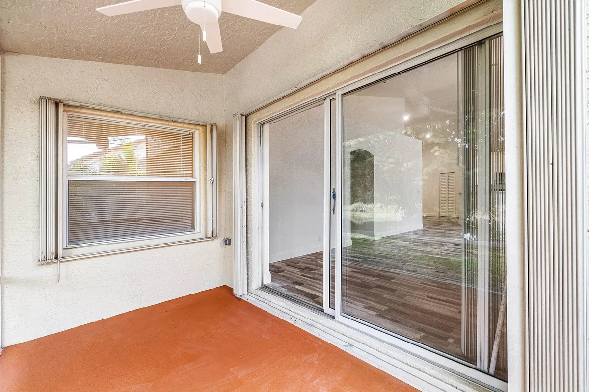 Residence photo 40