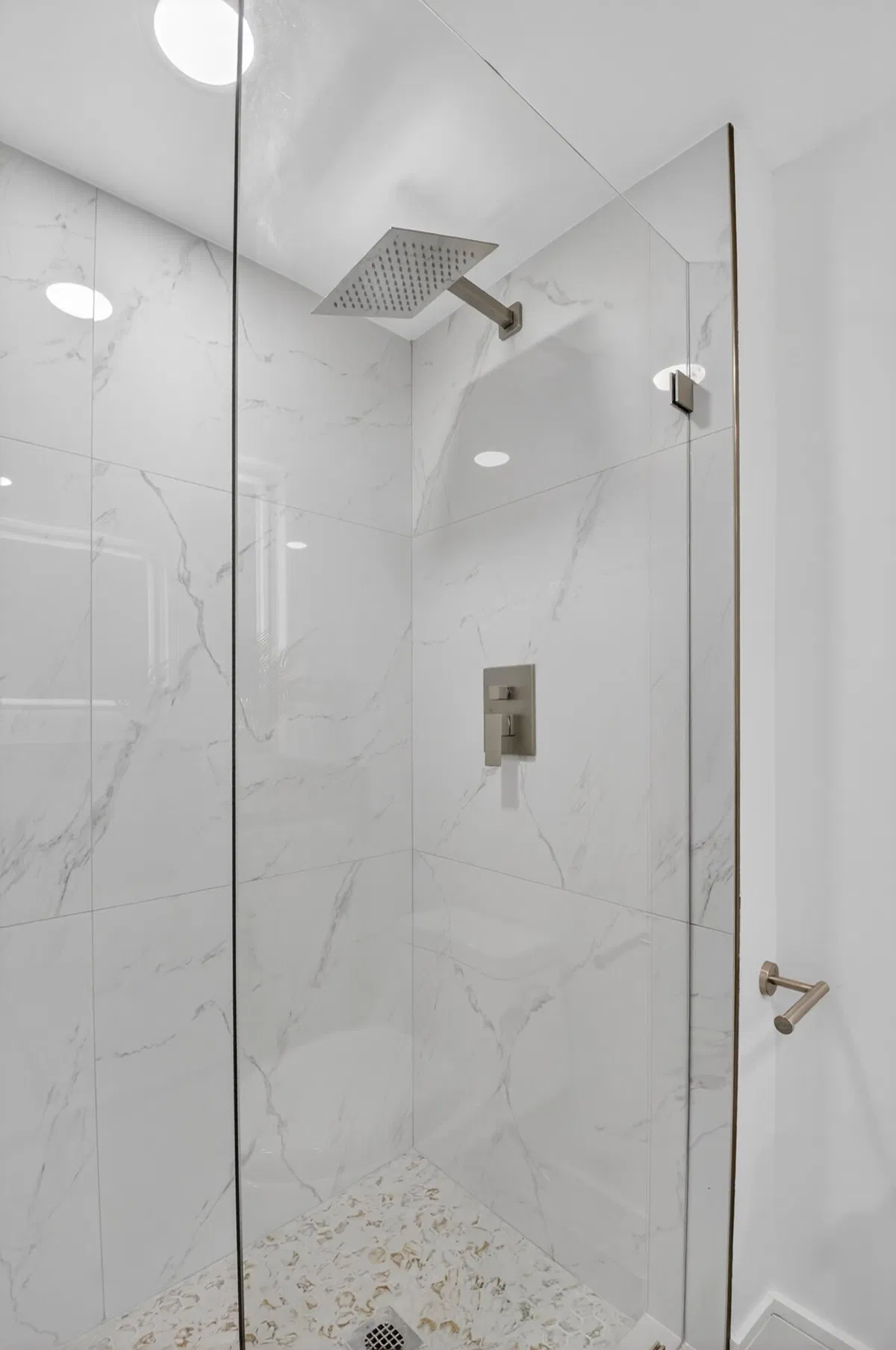 Unit 1509 photo 19