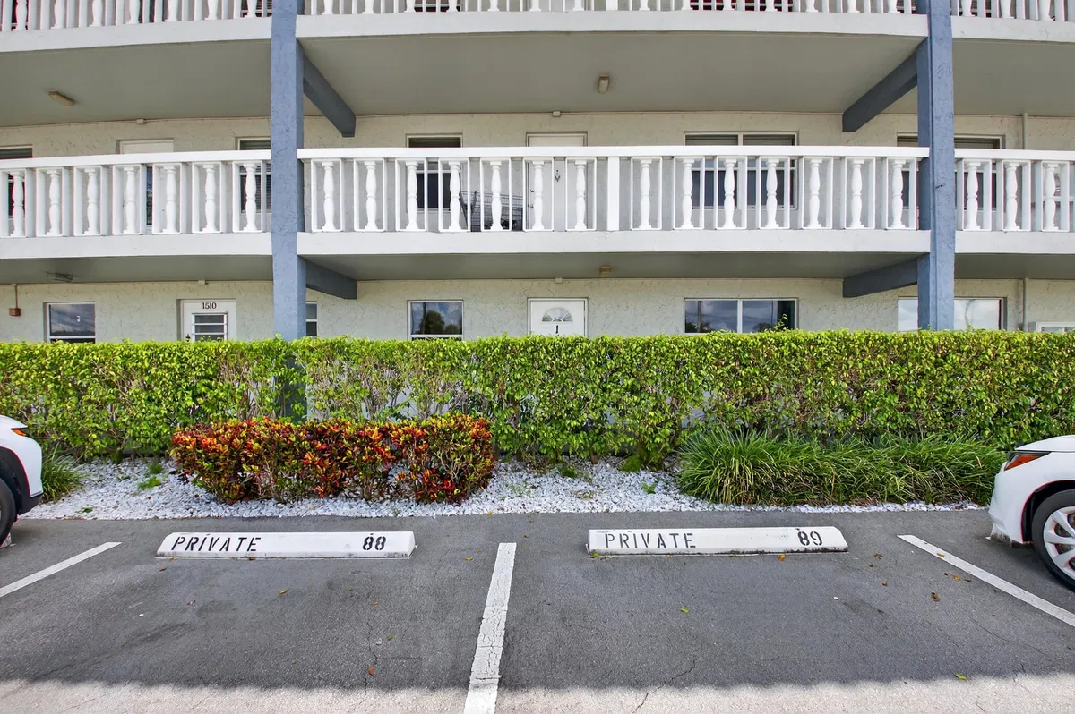 Unit 1509 photo 43