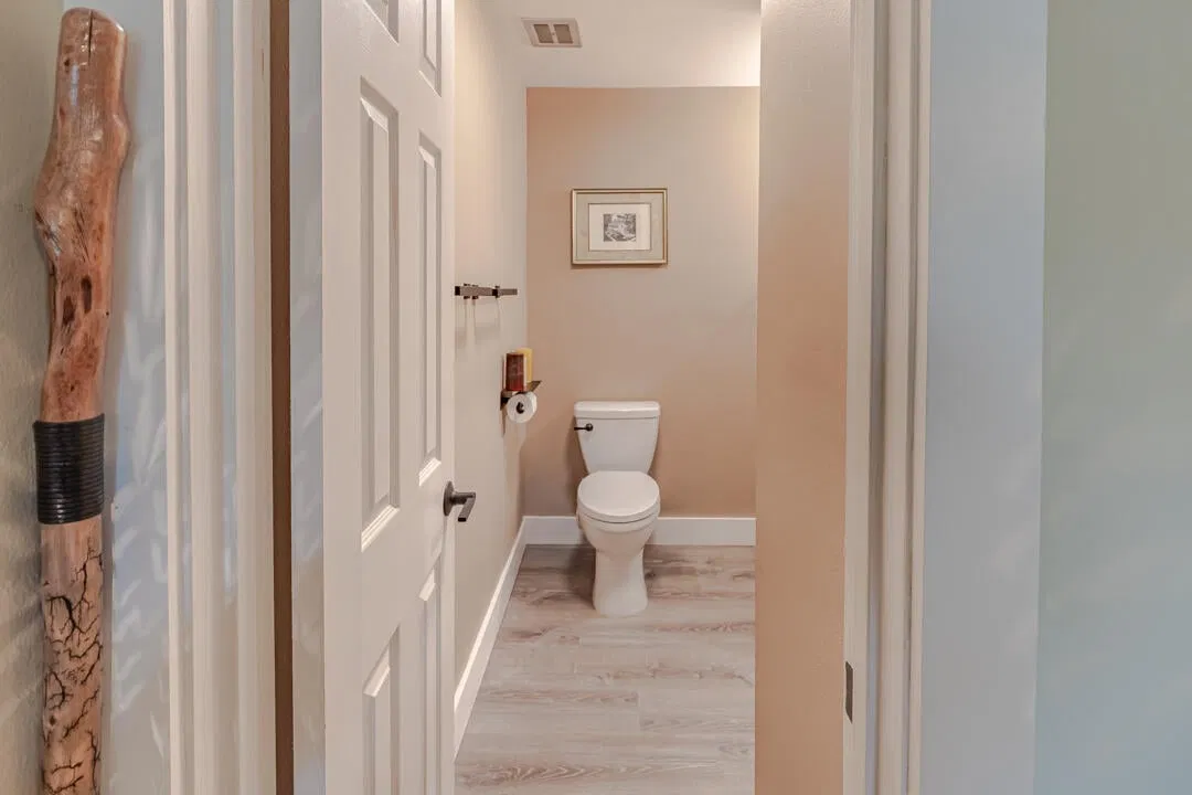 Unit 117-10 photo 22
