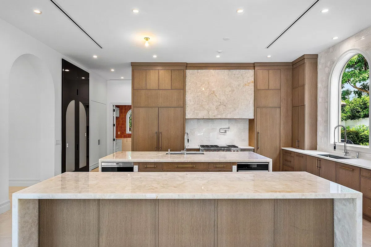 Lake Shore Estates Residence photo 13