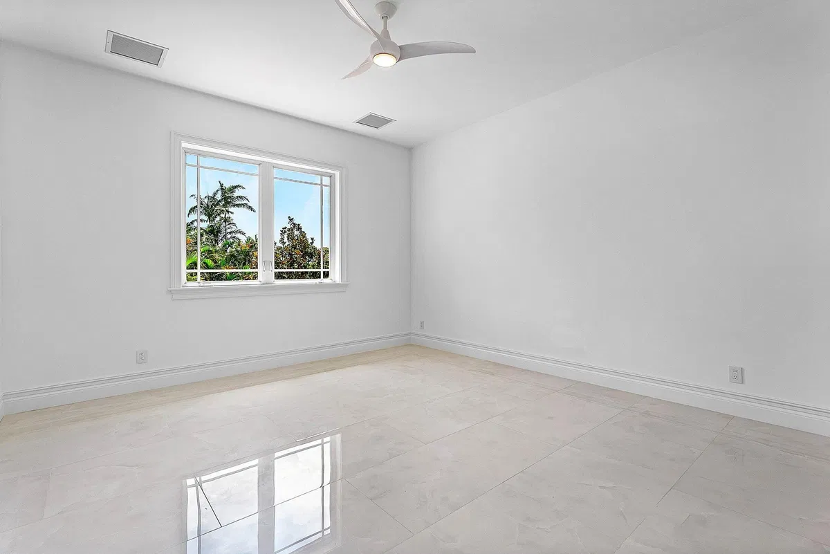 Lake Shore Estates Residence photo 67