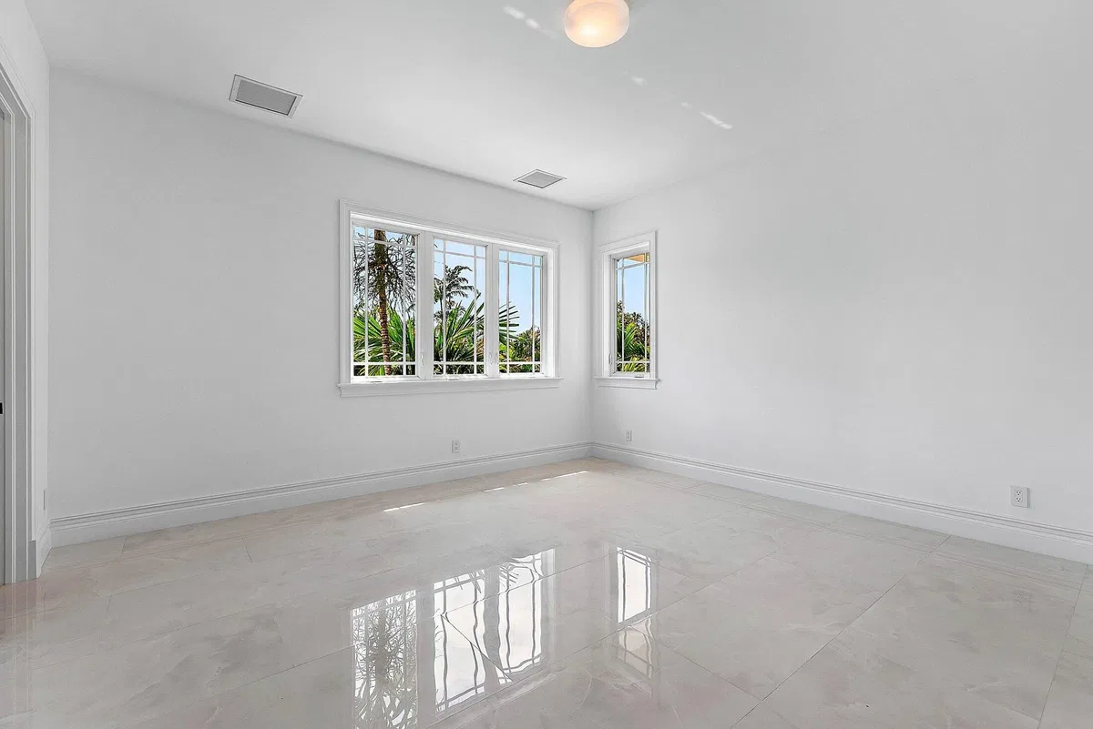 Lake Shore Estates Residence photo 73