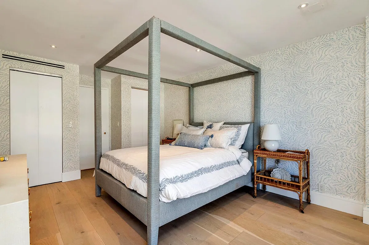 The Meridian Unit 305n photo 22