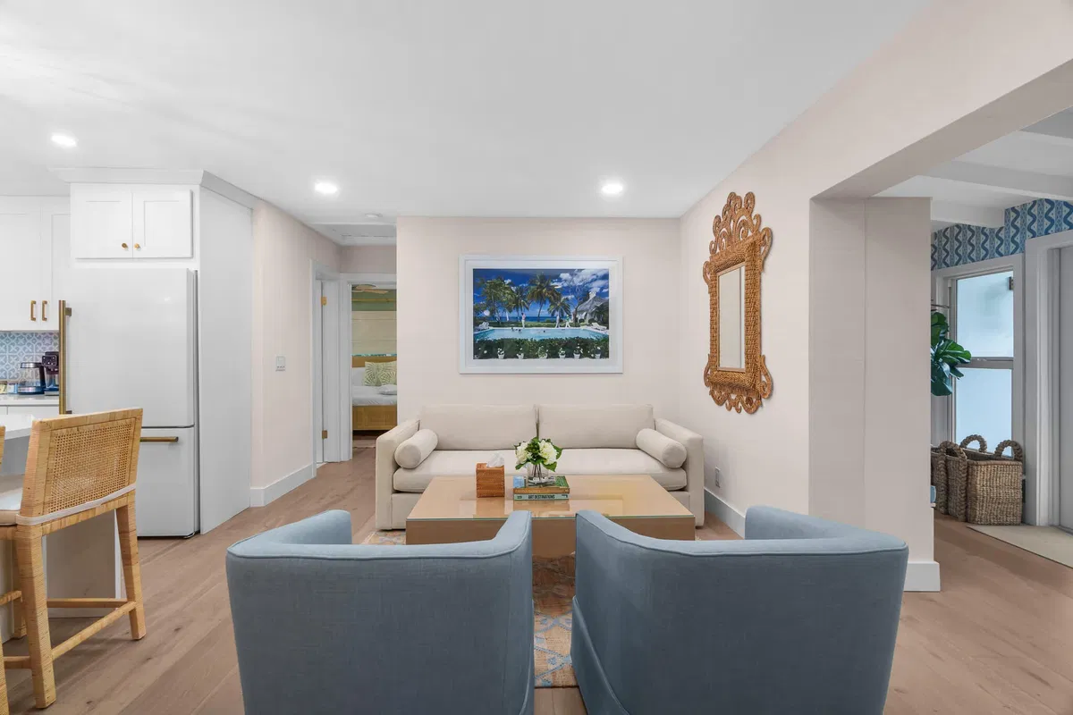 Residence photo 61