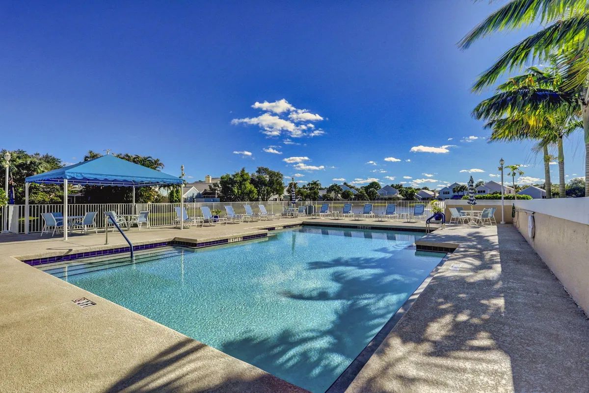 PGA National Palm Beach Gardens Residence photo 40