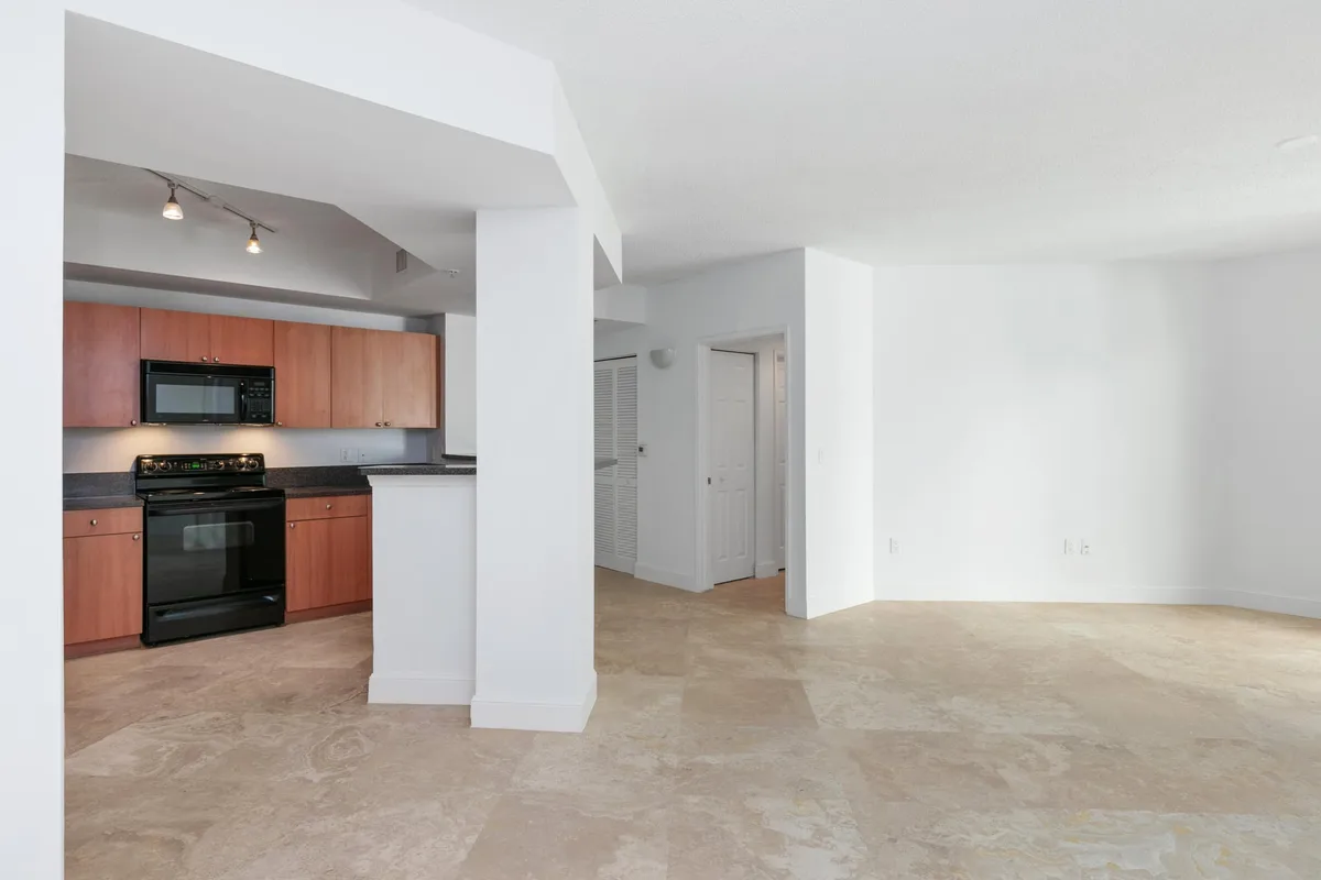 Courtyards in Cityplace Unit 316