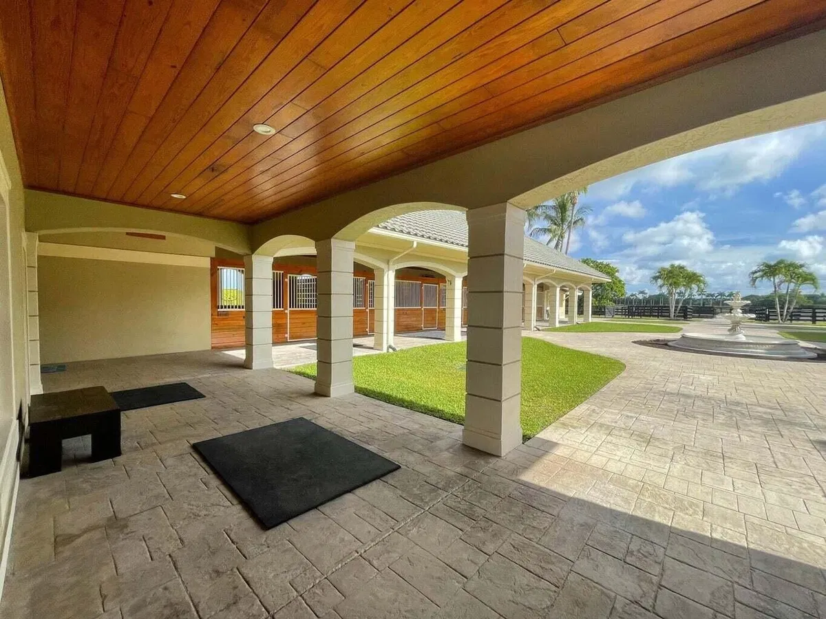 Palm Beach Point Residence photo 31