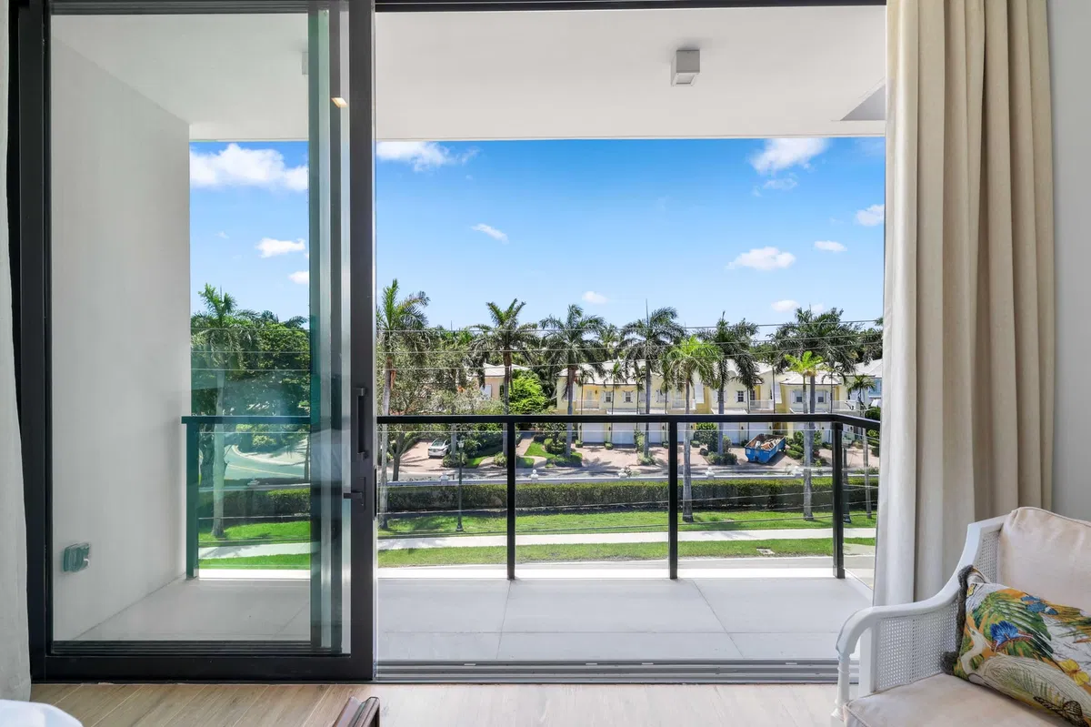 1177 Moderne Delray Beach Unit 306 photo 37