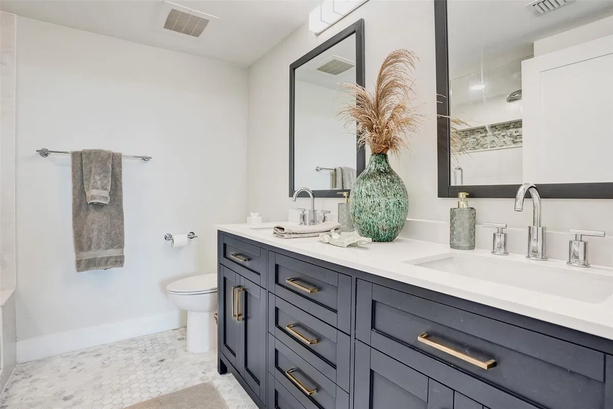 Boynton Beach Club Unit 406 photo 13