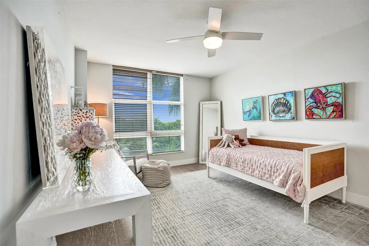 Boynton Beach Club Unit 406 photo 16